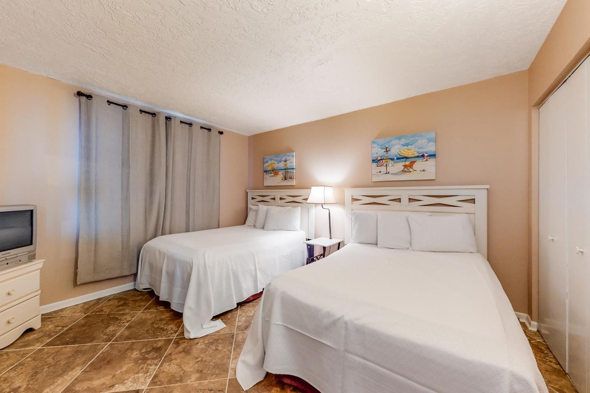 Romar Tower By Meyer Vacation Rentals Orange Beach Rom bilde